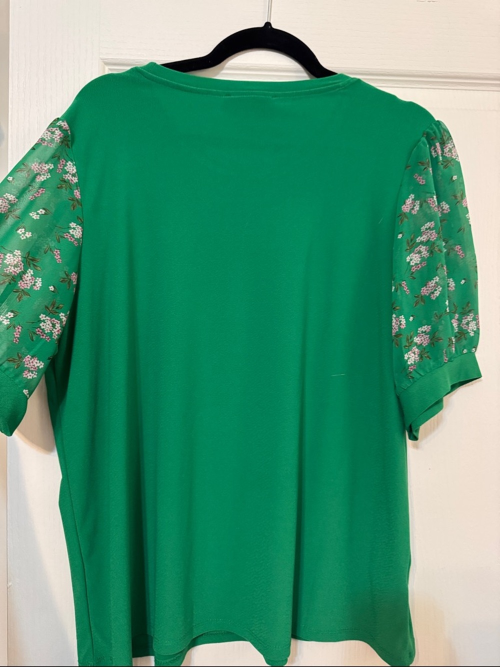CeCe Emerald Green Puff-Sleeve Floral Mesh Top - Picture 6 of 6